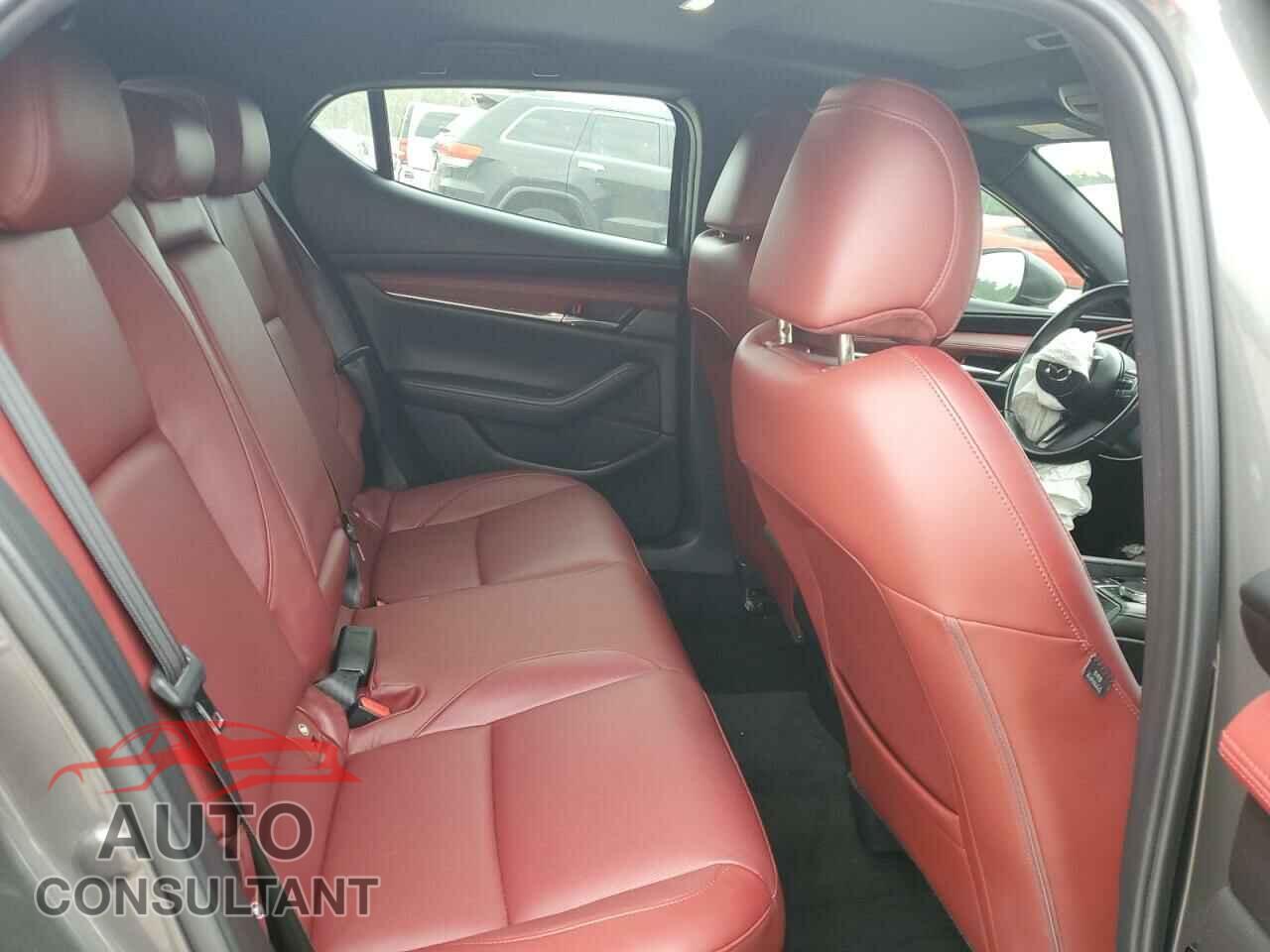 MAZDA 3 2019 - JM1BPANM3K1140563