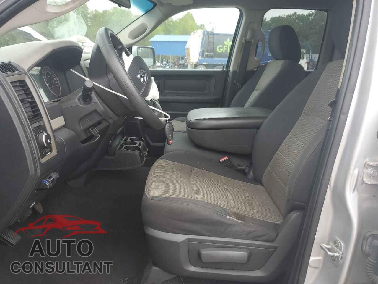 DODGE RAM 1500 2012 - 1C6RD6FT8CS159719