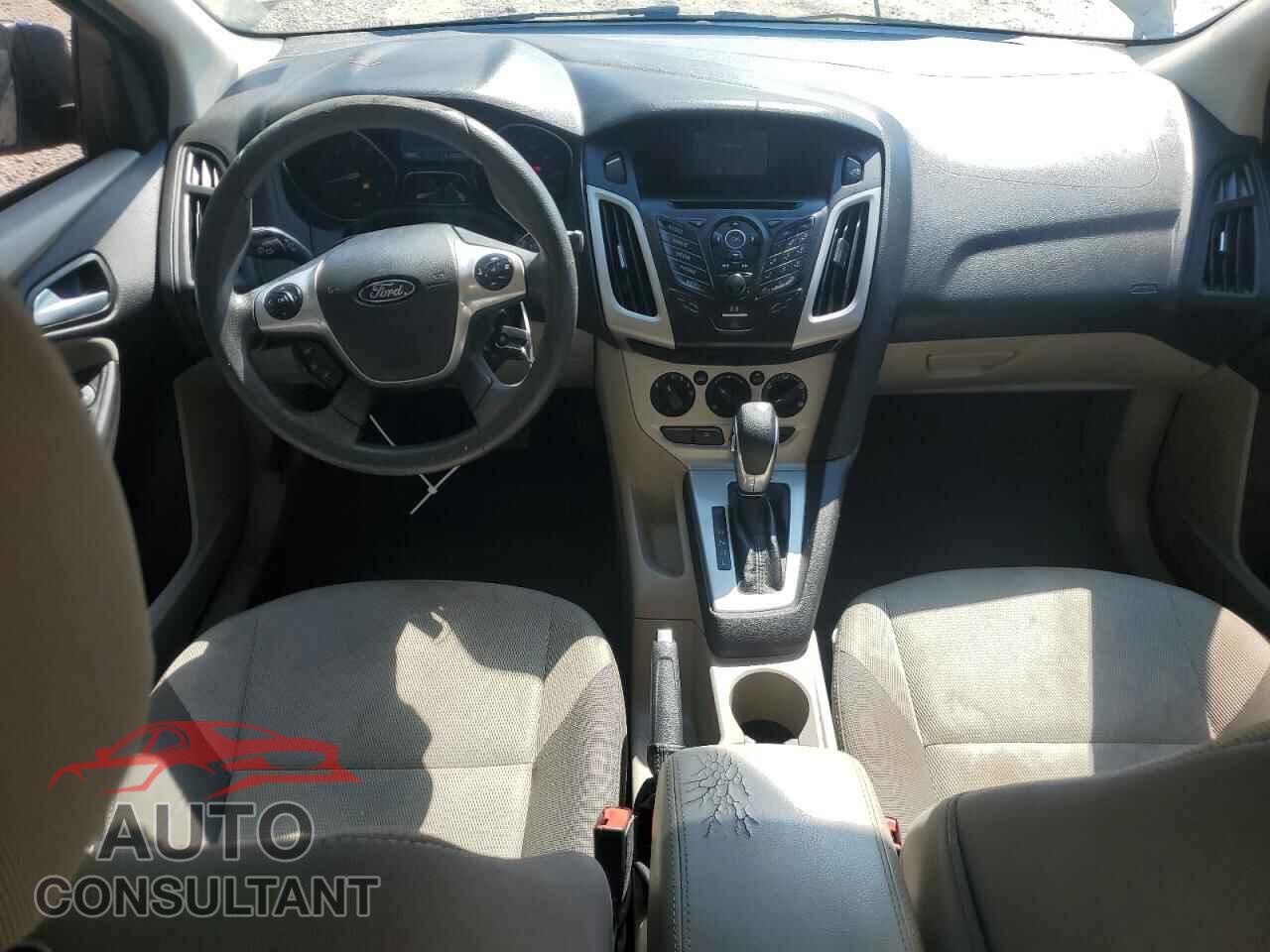 FORD FOCUS 2014 - 1FADP3F2XEL435532