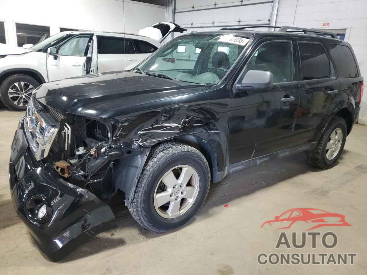 FORD ESCAPE 2010 - 1FMCU9DG3AKC63131