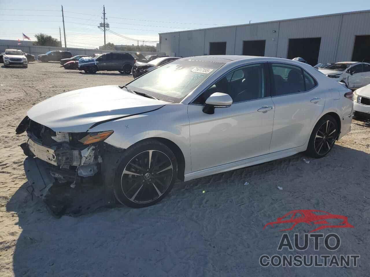 TOYOTA CAMRY 2020 - 4T1K61AK8LU500722