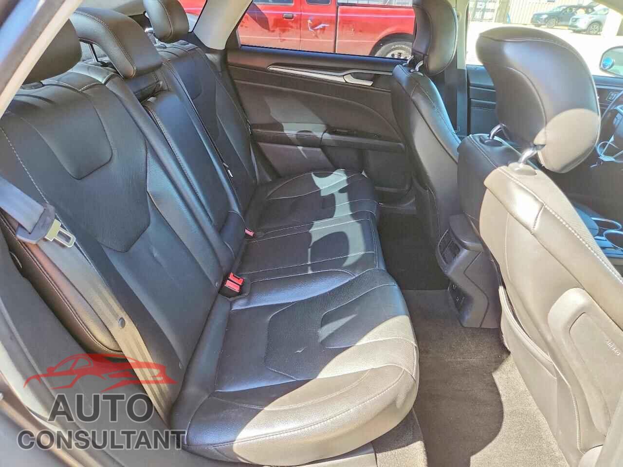 FORD FUSION 2013 - 3FA6P0SU0DR332425