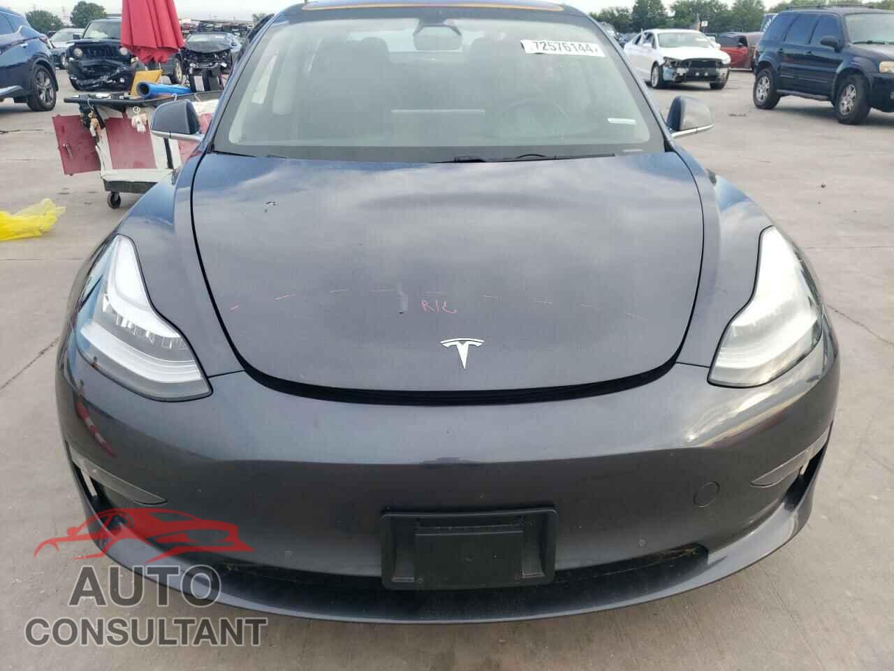 TESLA MODEL 3 2018 - 5YJ3E1EB5JF054265