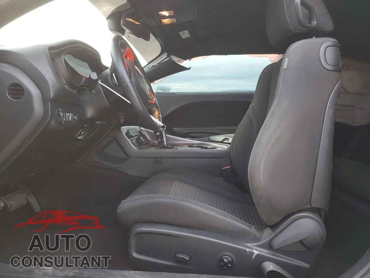 DODGE CHALLENGER 2018 - 2C3CDZAG8JH138517