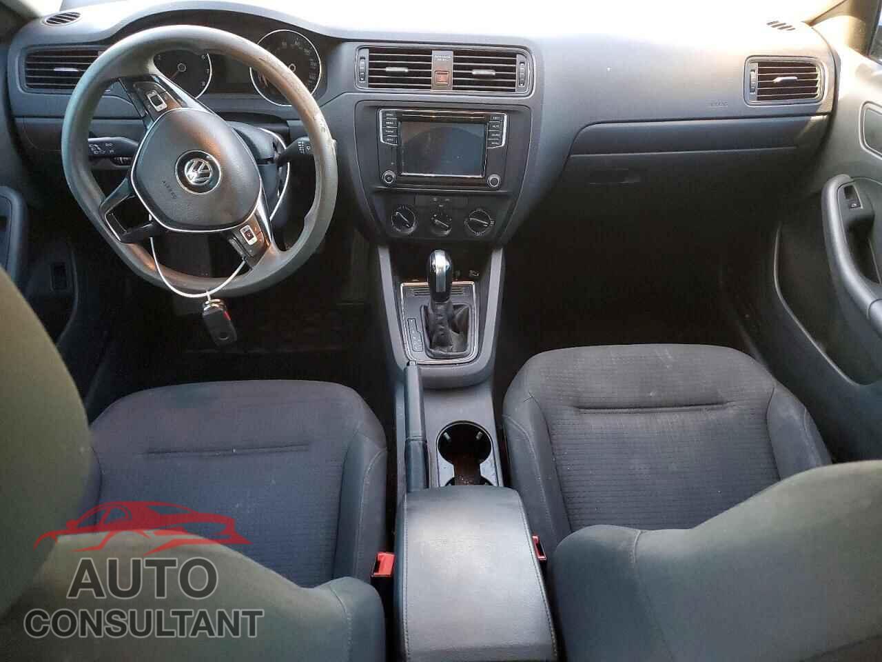 VOLKSWAGEN JETTA 2016 - 3VW267AJXGM355429