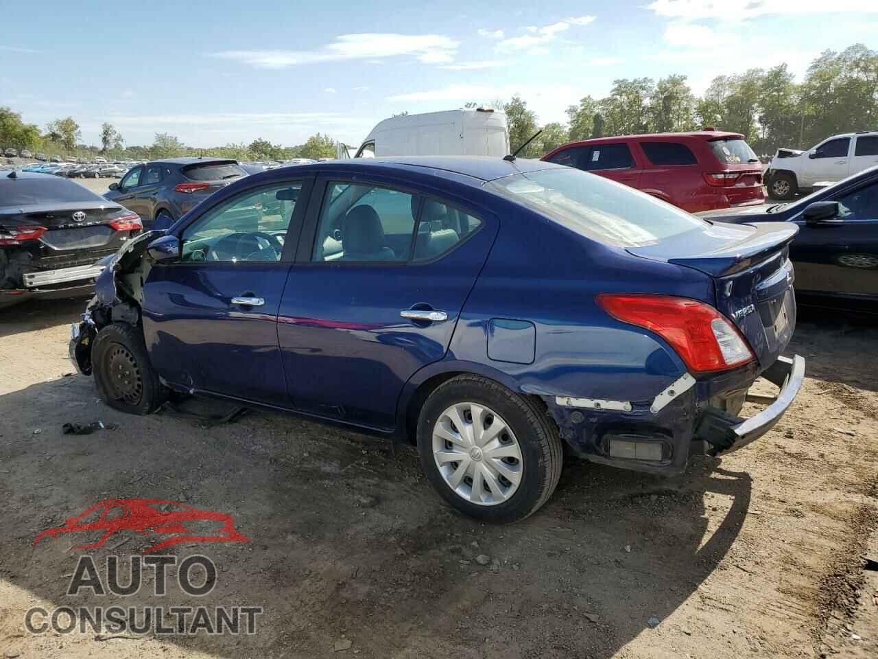 NISSAN VERSA 2019 - 3N1CN7AP3KL874757