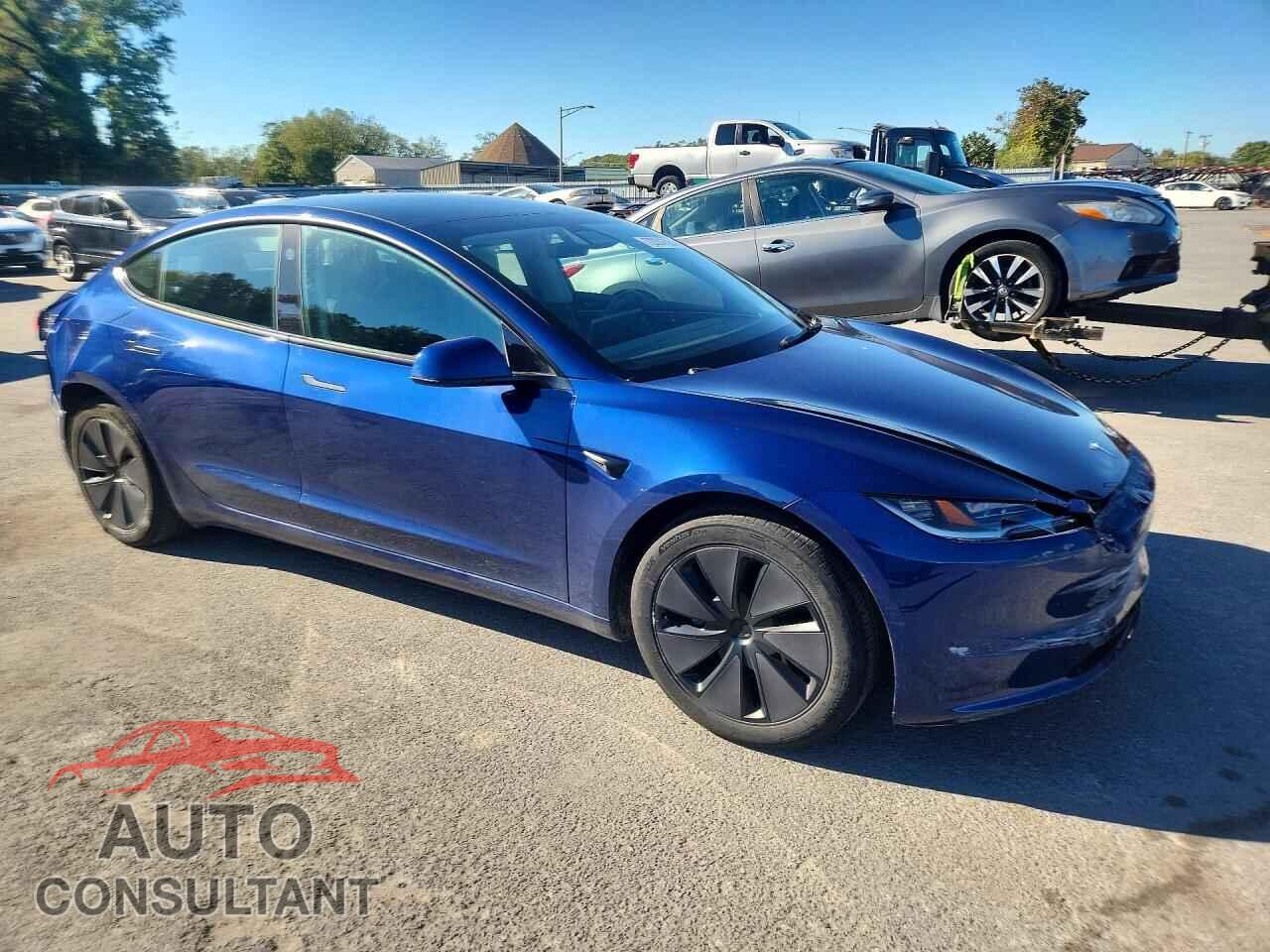 TESLA MODEL 3 2024 - 5YJ3E1EA8RF733885