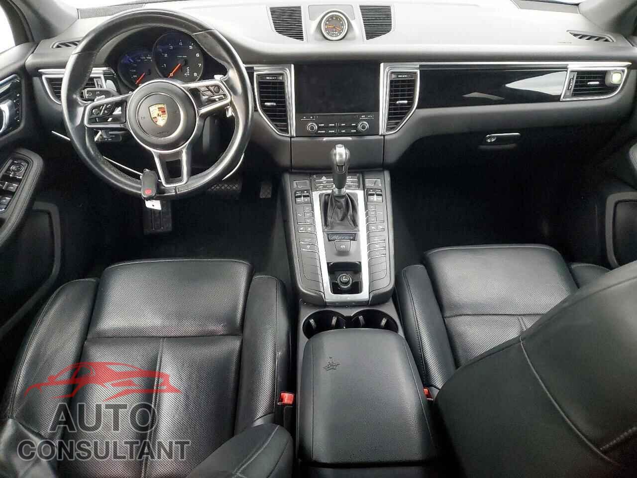 PORSCHE MACAN 2017 - WP1AA2A54HLB04913