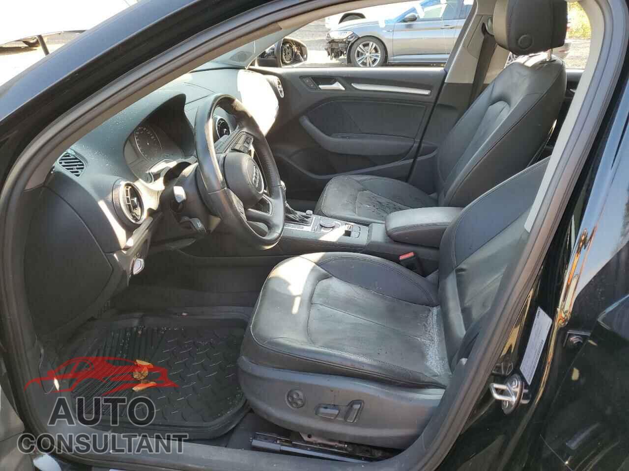 AUDI A3 2017 - WAUAUGFF8H1041900