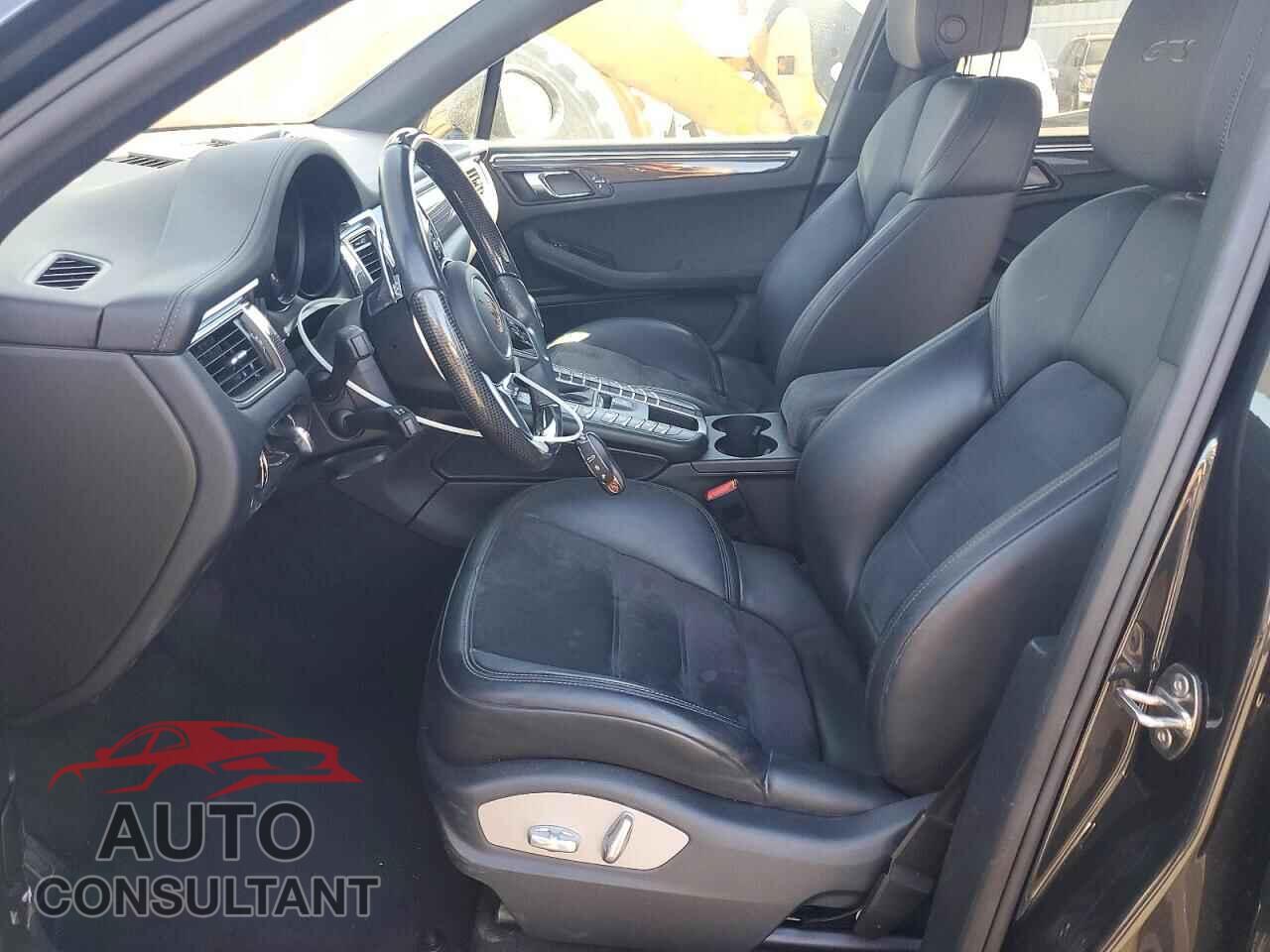 PORSCHE MACAN 2017 - WP1AG2A56HLB51407