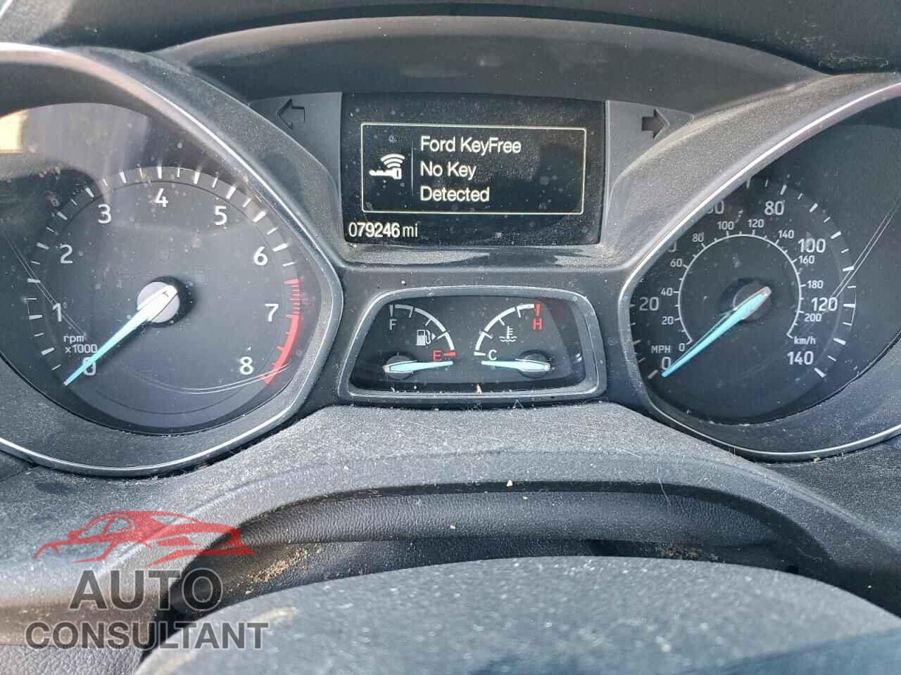 FORD ESCAPE 2017 - 1FMCU0JD2HUE09250