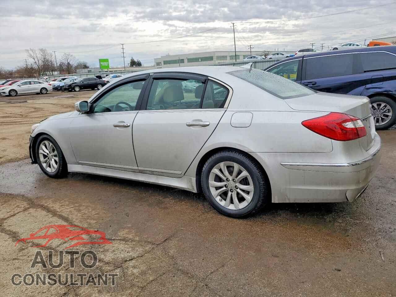 HYUNDAI GENESIS 2012 - KMHGC4DD7CU177325