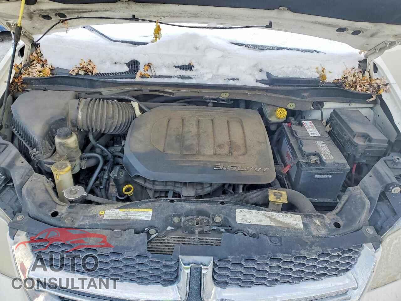 DODGE CARAVAN 2011 - 2D4RN3DG5BR742309
