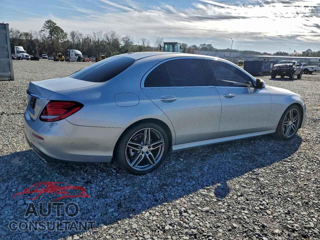MERCEDES-BENZ E-CLASS 2017 - WDDZF4JB0HA051216