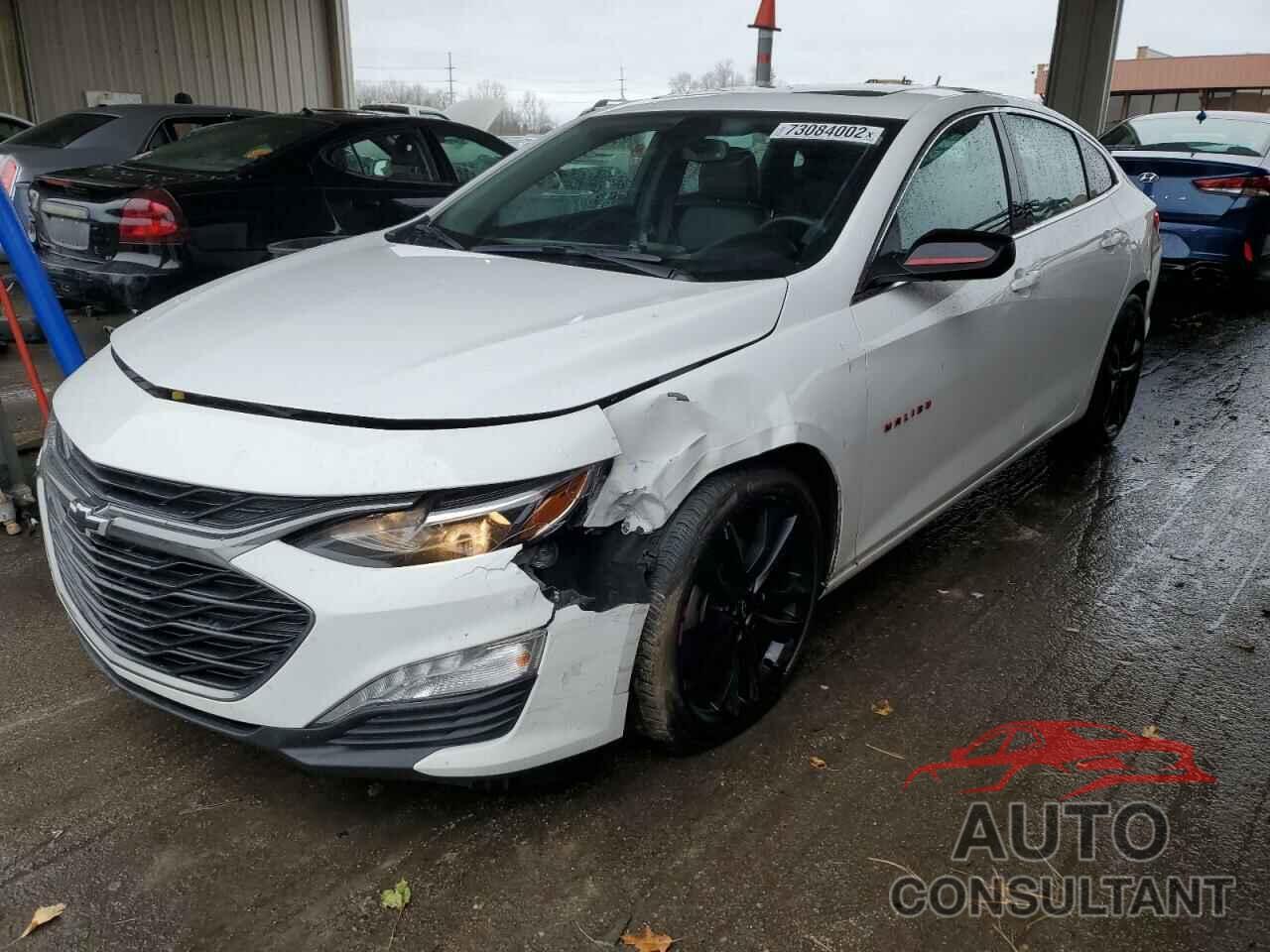 CHEVROLET MALIBU 2021 - 1G1ZD5ST0MF051851