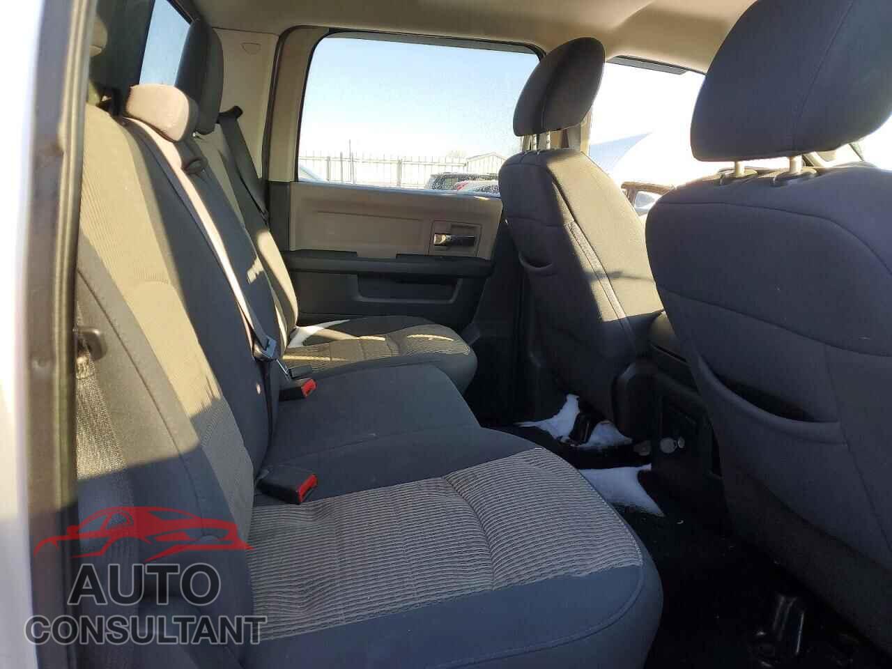 DODGE RAM 1500 2012 - 1C6RD7LT3CS326899
