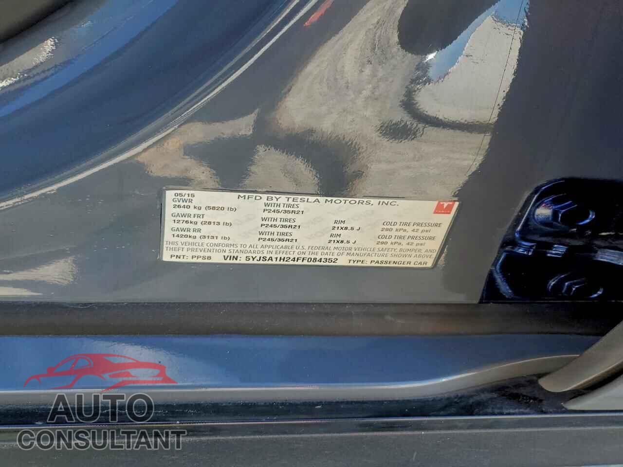 TESLA MODEL S 2015 - 5YJSA1H24FF084352