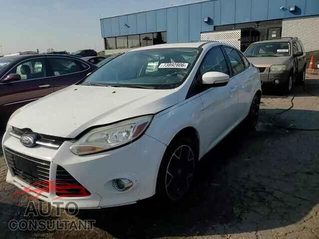 FORD FOCUS 2014 - 1FADP3F20EL240846
