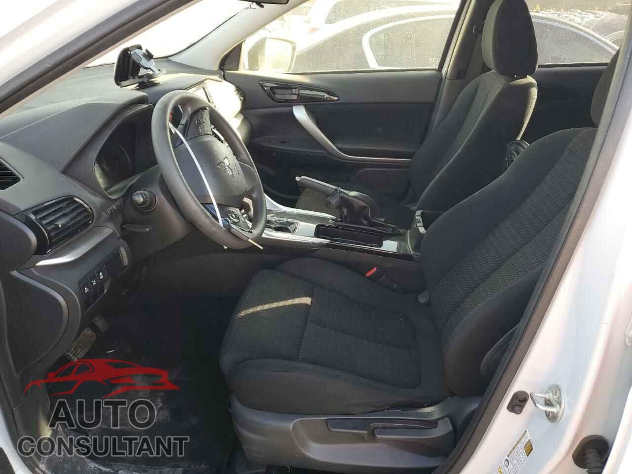 MITSUBISHI ECLIPSE 2022 - JA4ASUAA2NZ017618