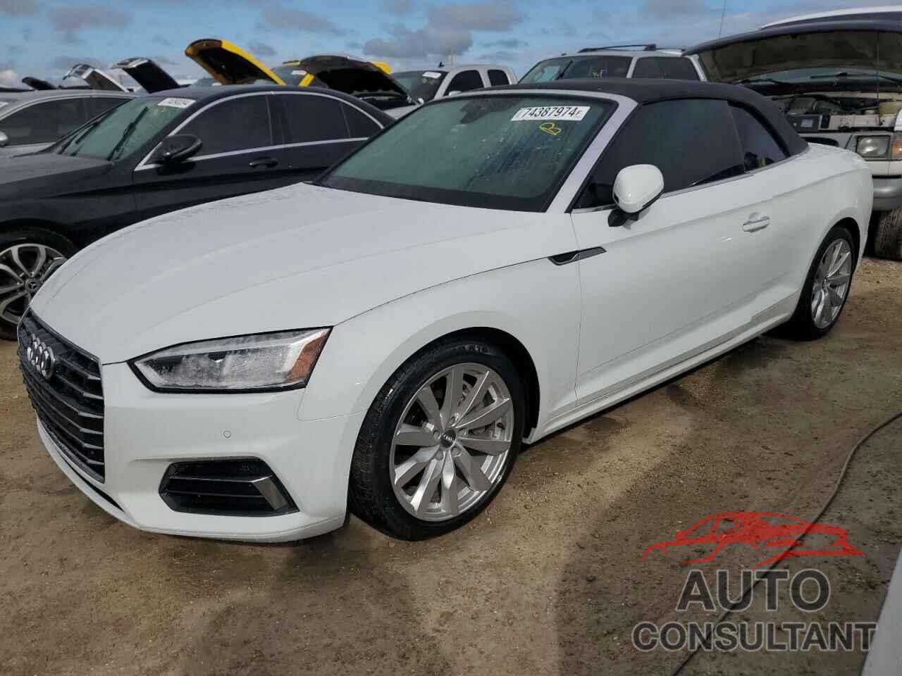 AUDI A5 2018 - WAUYNGF55JN001145