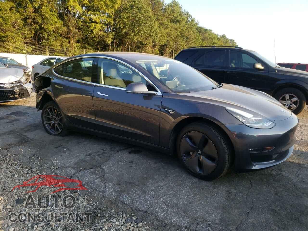 TESLA MODEL 3 2018 - 5YJ3E1EA5JF039644