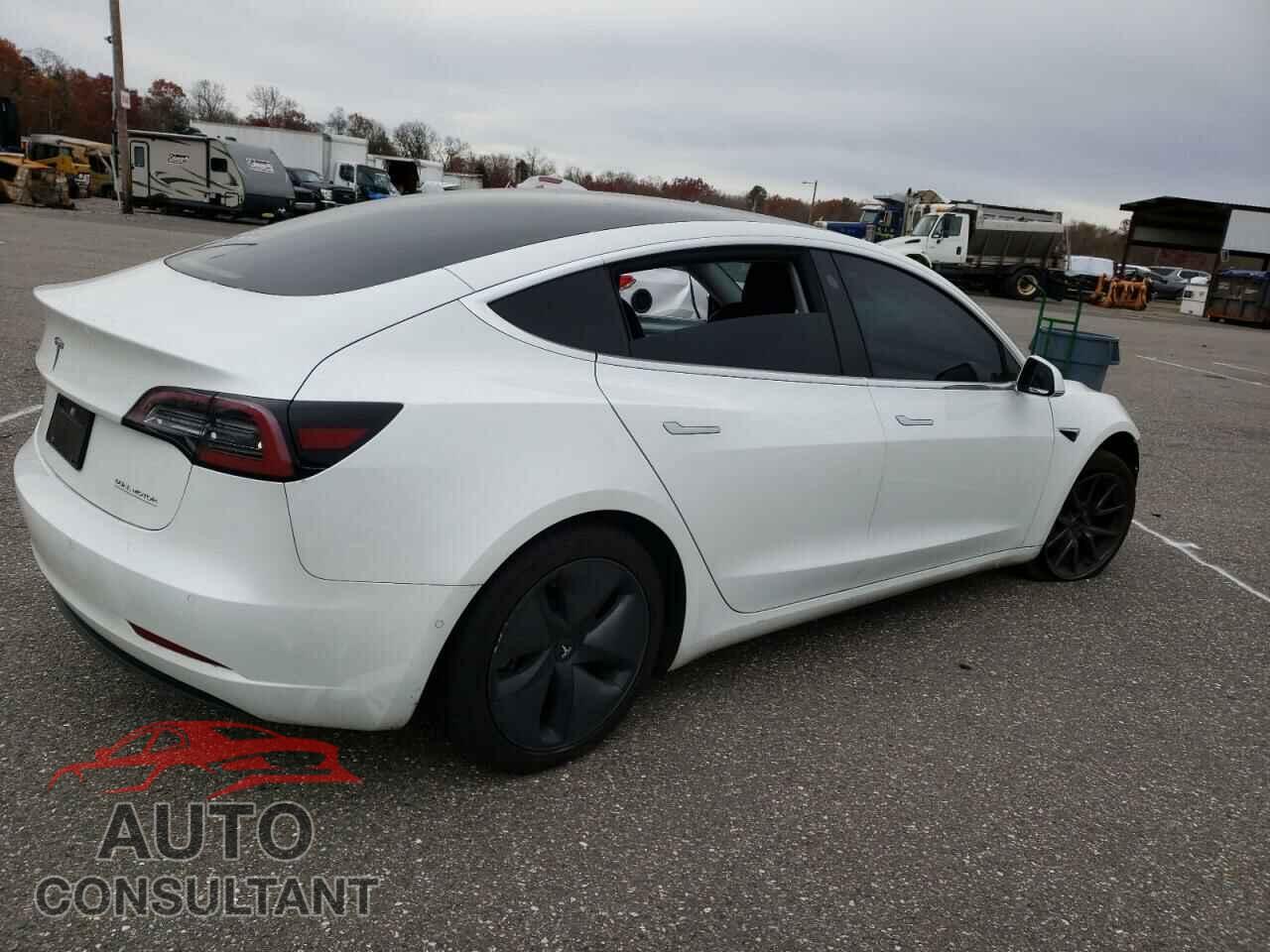 TESLA MODEL 3 2019 - 5YJ3E1EB3KF433251