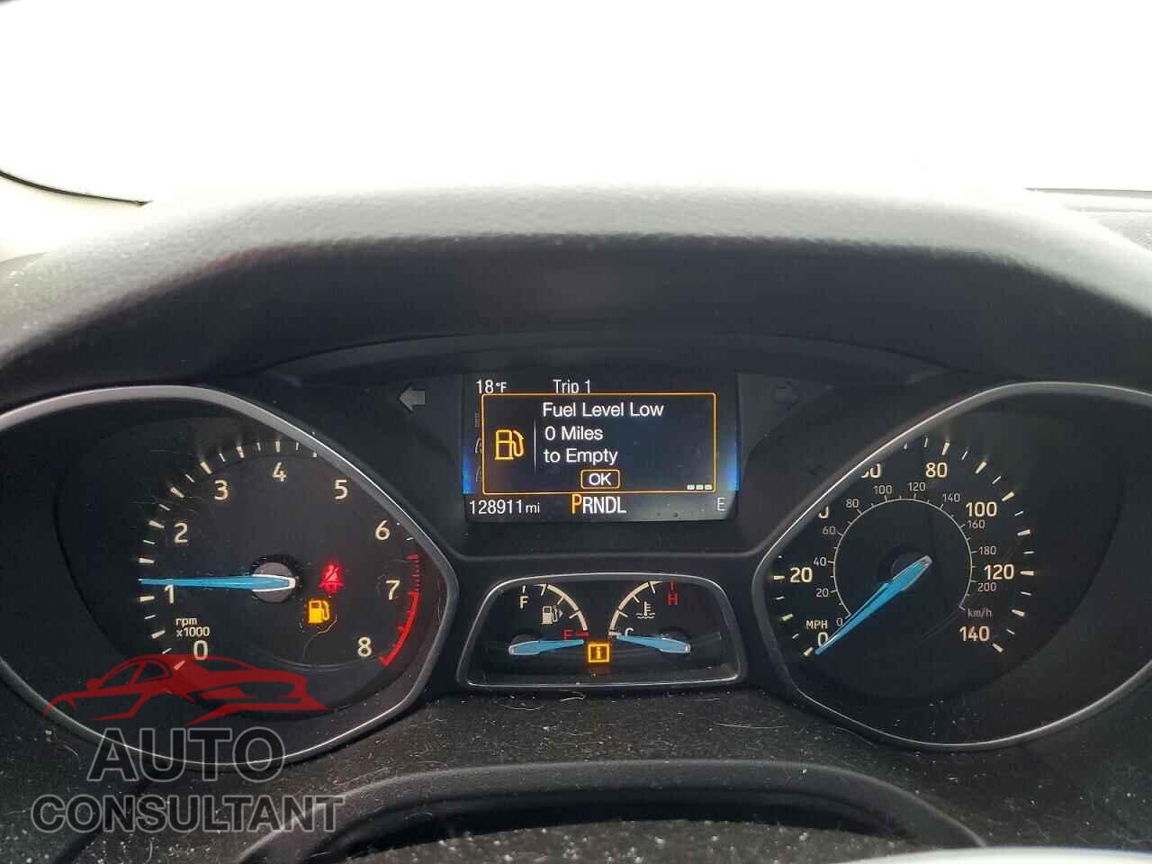 FORD FOCUS 2016 - 1FADP3F28GL224851