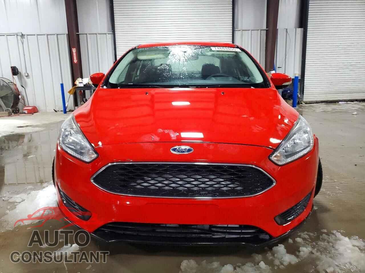 FORD FOCUS 2017 - 1FADP3F29HL207882