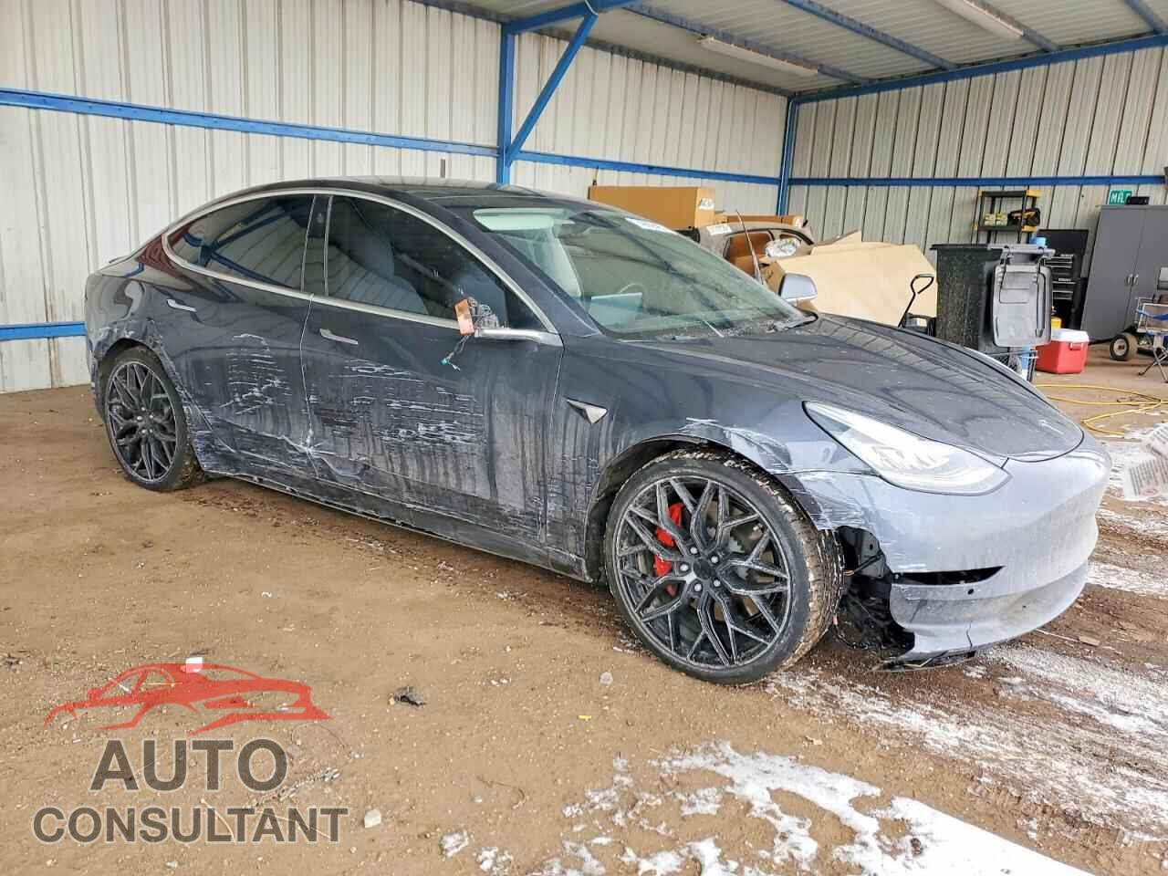 TESLA MODEL 3 2020 - 5YJ3E1ECXLF742418