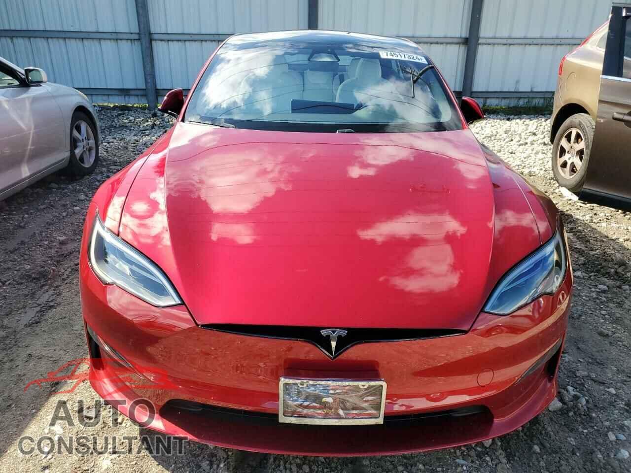 TESLA MODEL S 2023 - 5YJSA1E56PF520196