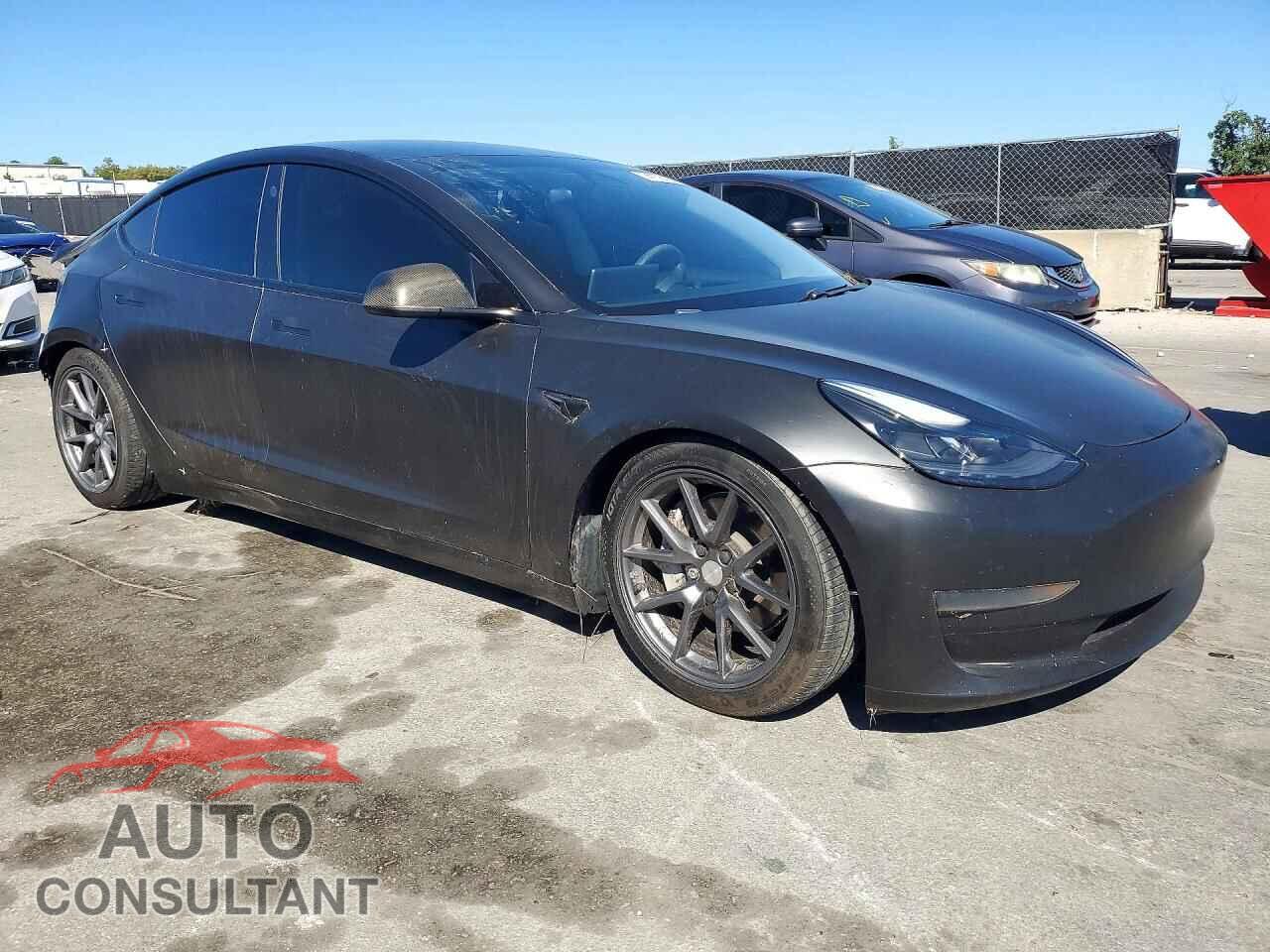 TESLA MODEL 3 2021 - 5YJ3E1EA2MF961177