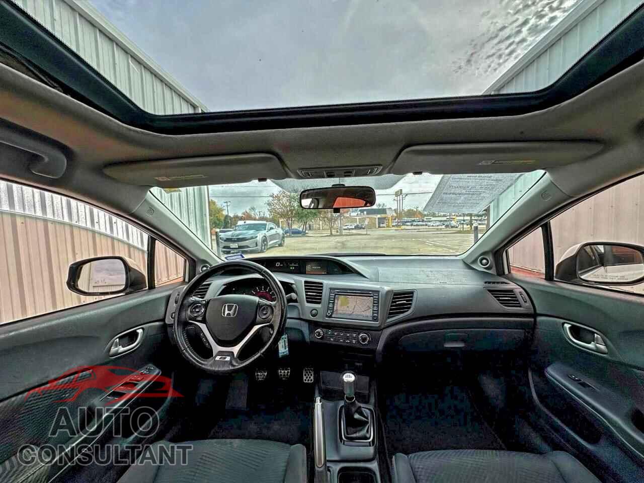 HONDA CIVIC 2012 - 2HGFB6E59CH705098