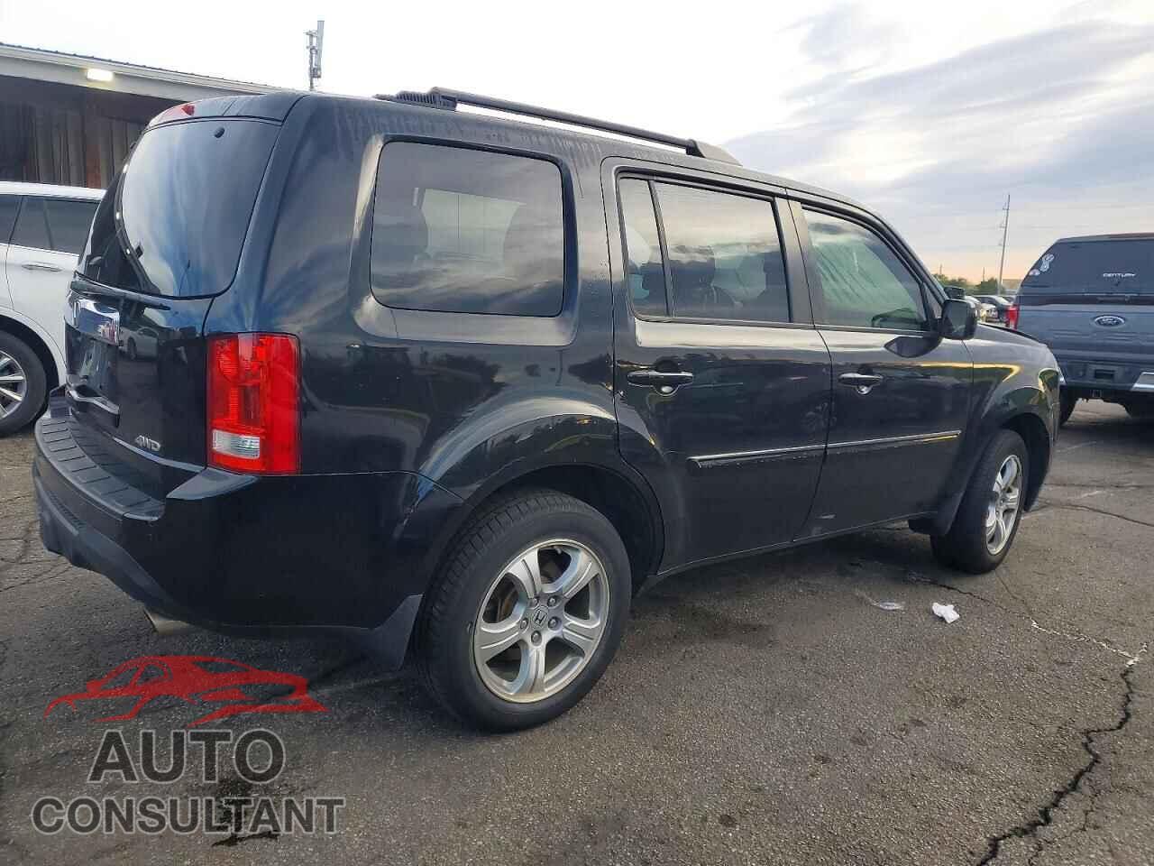 HONDA PILOT 2013 - 5FNYF4H77DB071875