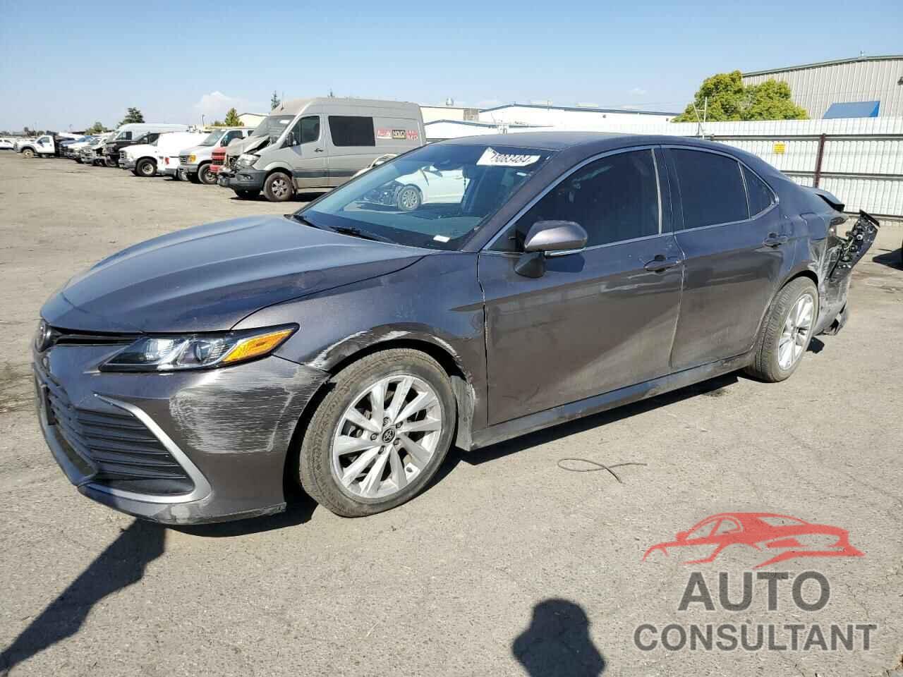 TOYOTA CAMRY 2021 - 4T1R11BK5MU032347