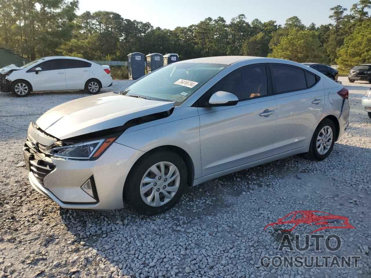 HYUNDAI ELANTRA 2019 - 5NPD74LF6KH472309