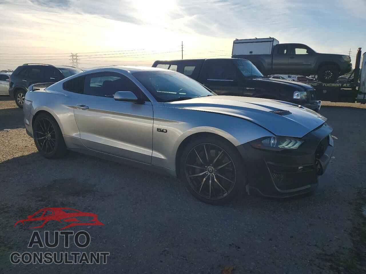 FORD MUSTANG 2019 - 1FA6P8CF7K5123570