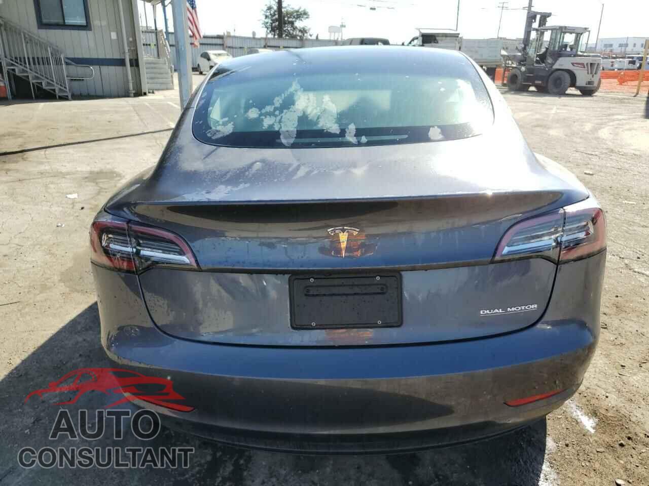 TESLA MODEL 3 2020 - 5YJ3E1EB3LF746284