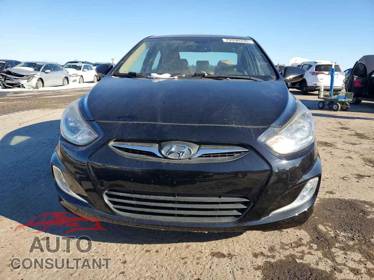 HYUNDAI ACCENT 2013 - KMHCU4AEXDU380607