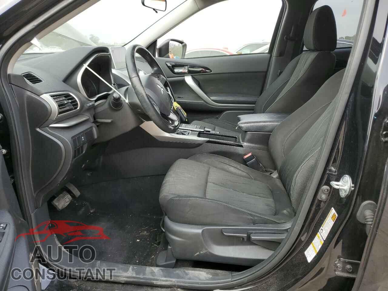 MITSUBISHI ECLIPSE 2018 - JA4AT5AA9JZ070071