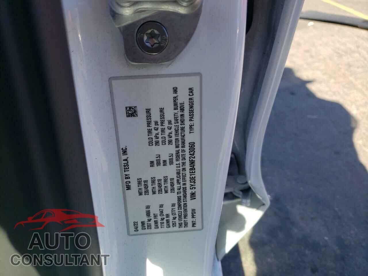TESLA MODEL 3 2022 - 5YJ3E1EB4NF243060