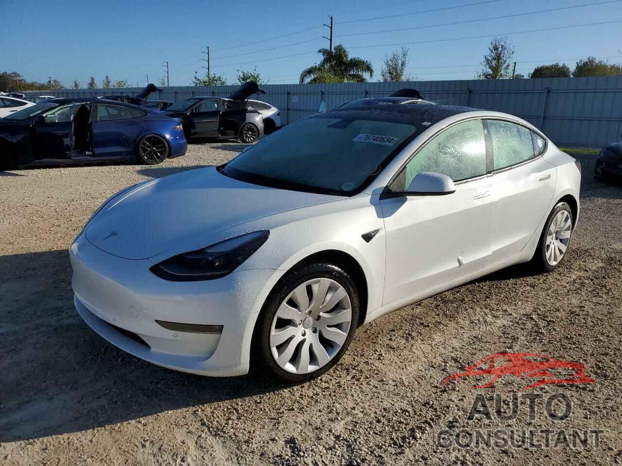 TESLA MODEL 3 2021 - 5YJ3E1EB9MF094885