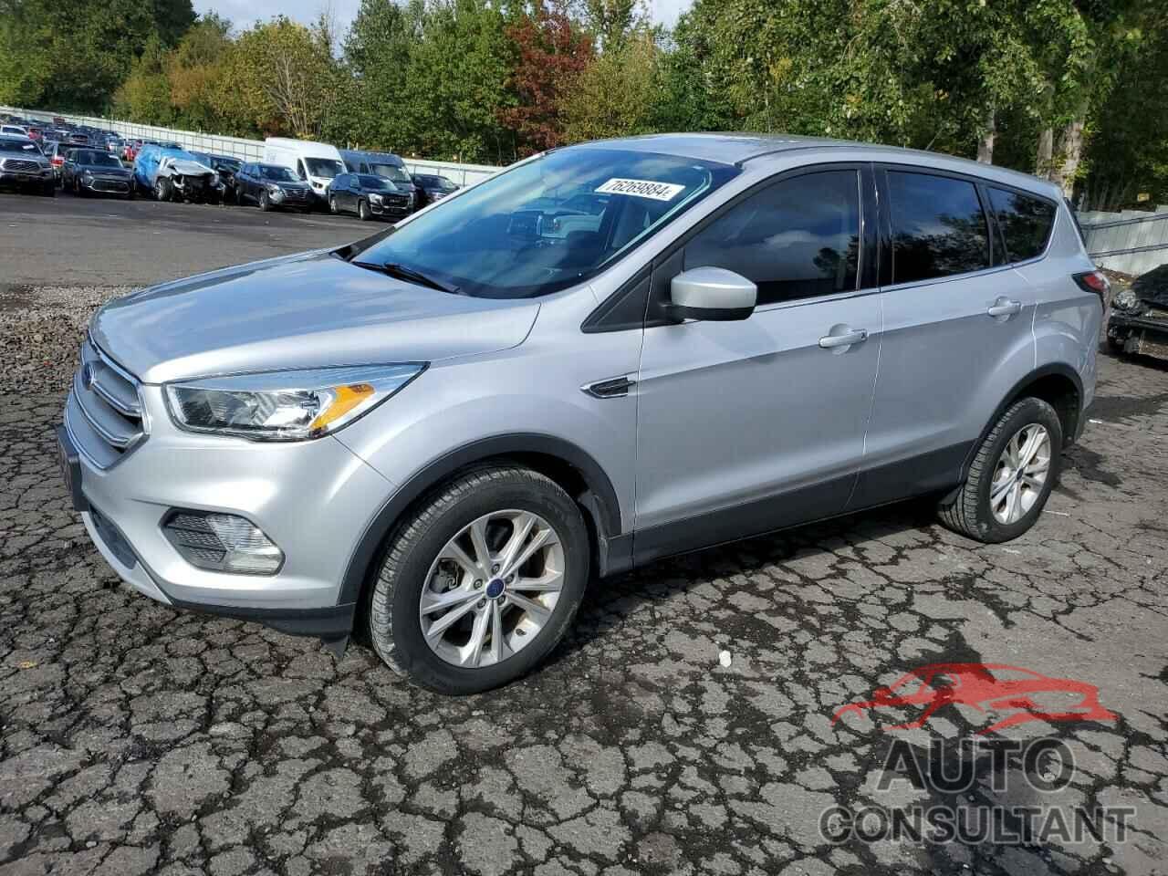 FORD ESCAPE 2017 - 1FMCU9G9XHUA23862