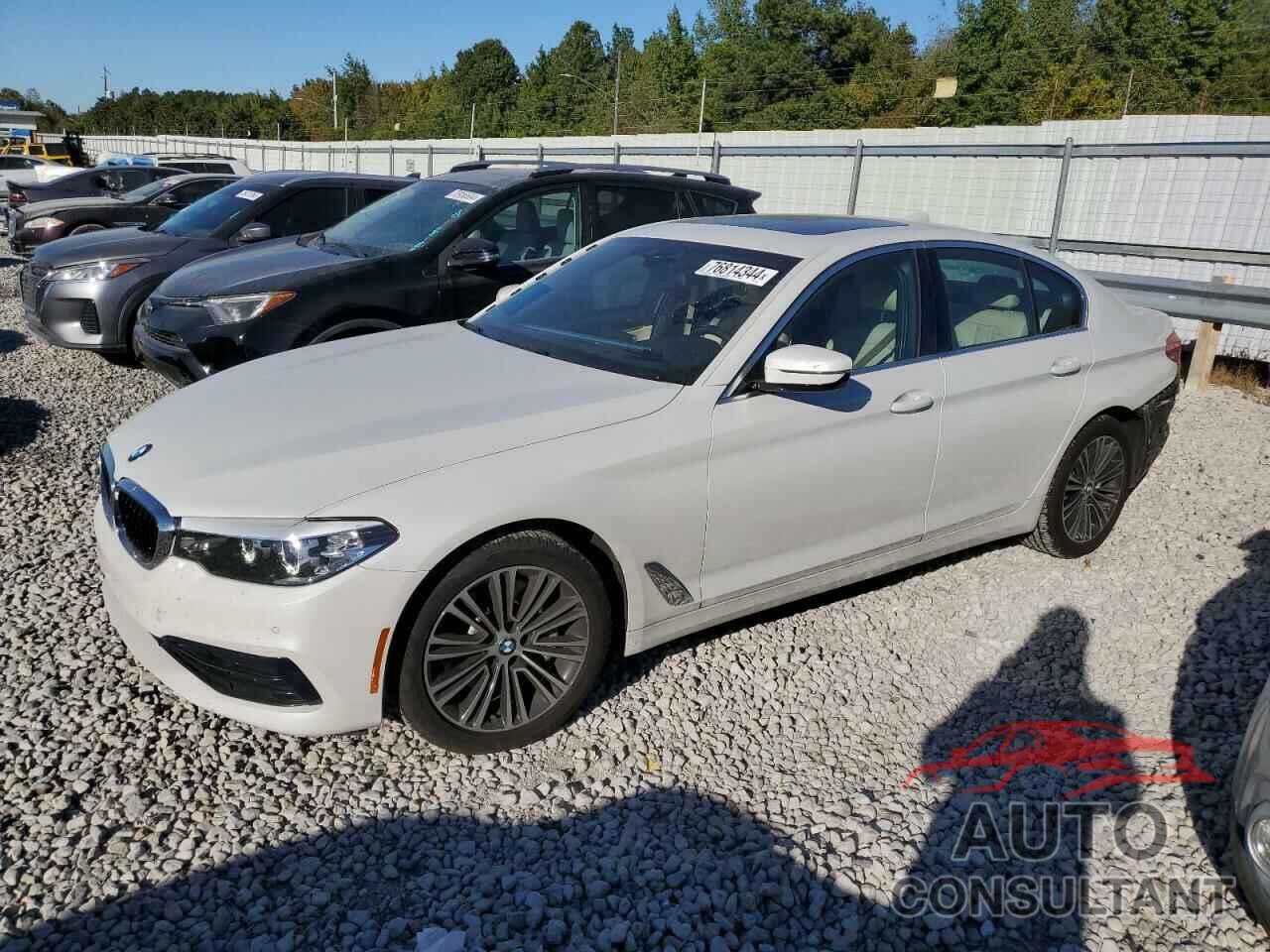 BMW 5 SERIES 2019 - WBAJA7C58KWW11425