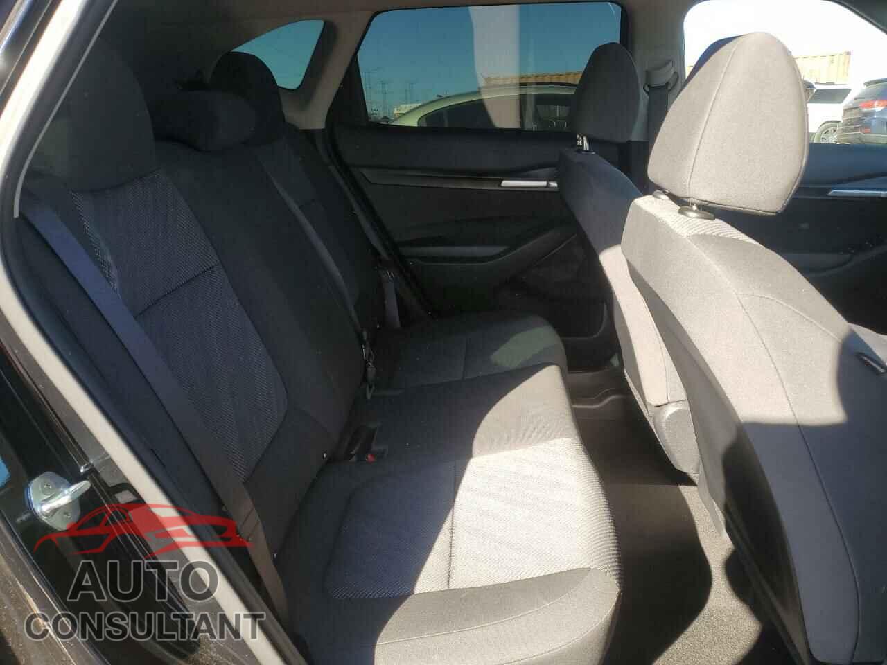 KIA SELTOS 2023 - KNDEPCAAXP7361585