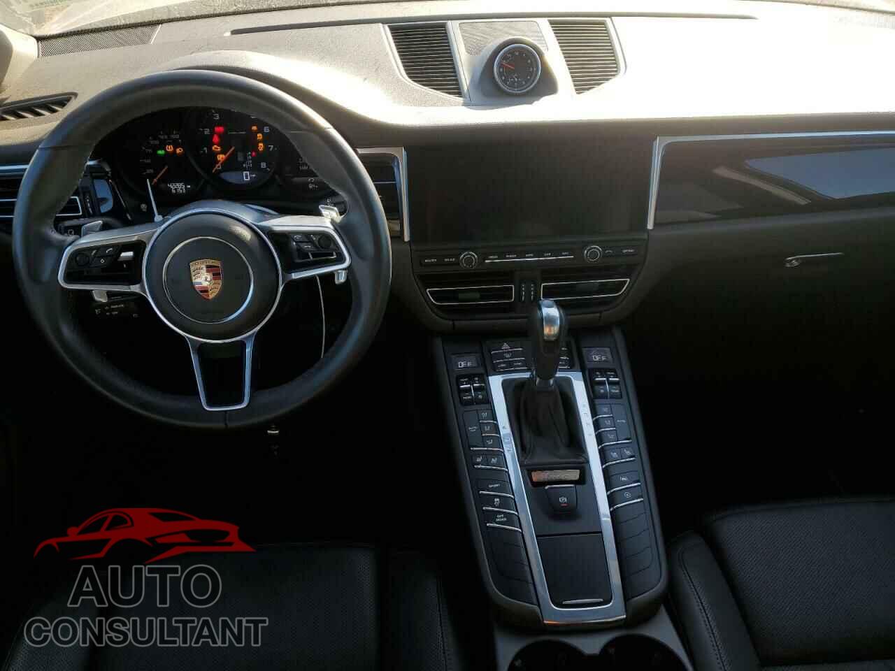 PORSCHE MACAN 2019 - WP1AA2A5XKLB00596