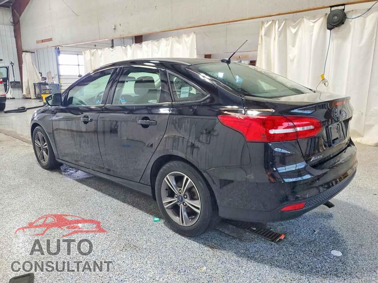 FORD FOCUS 2017 - 1FADP3FE7HL275849