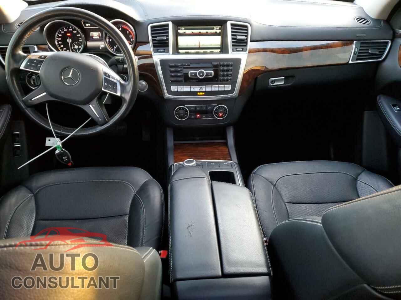 MERCEDES-BENZ GL-CLASS 2015 - 4JGDF2EE4FA518904
