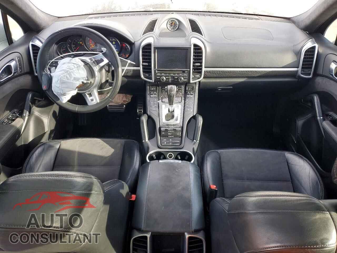 PORSCHE CAYENNE 2013 - WP1AD2A2XDLA74811