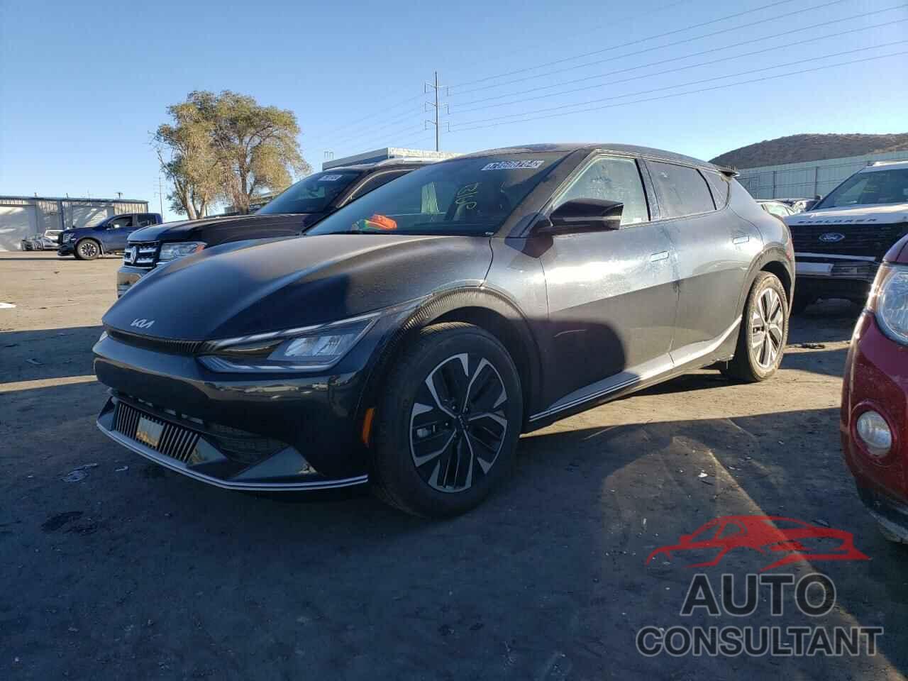 KIA EV6 LIGHT 2023 - KNDC34LA3P5156918