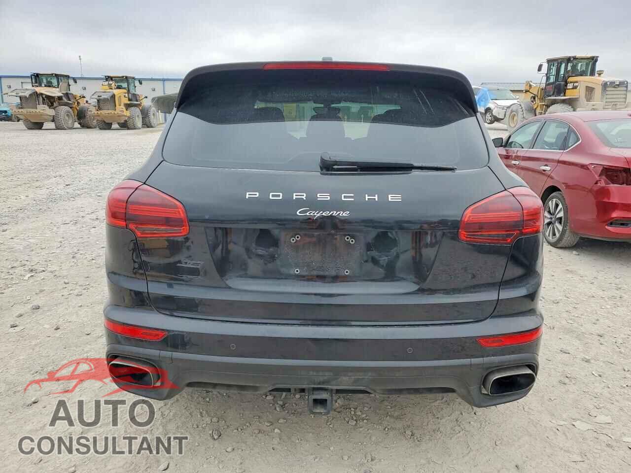 PORSCHE CAYENNE 2017 - WP1AA2A21HKA86236